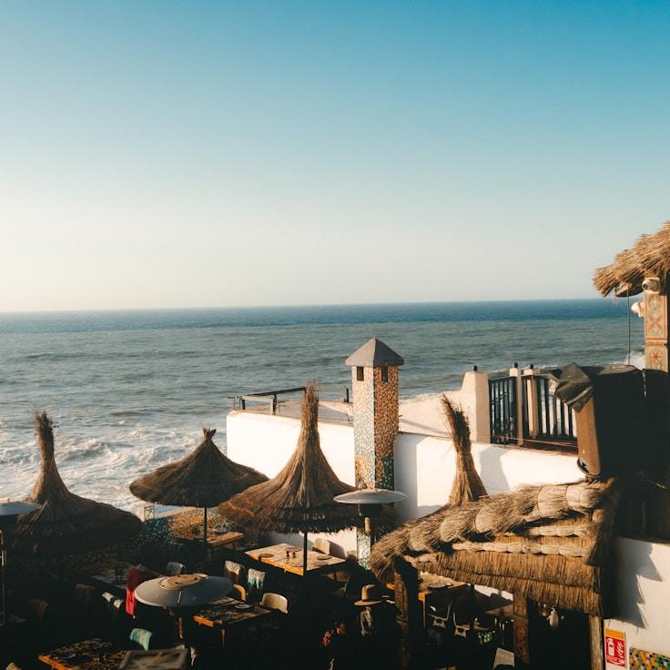 Outdoor terrace seating suitable for families in Porto